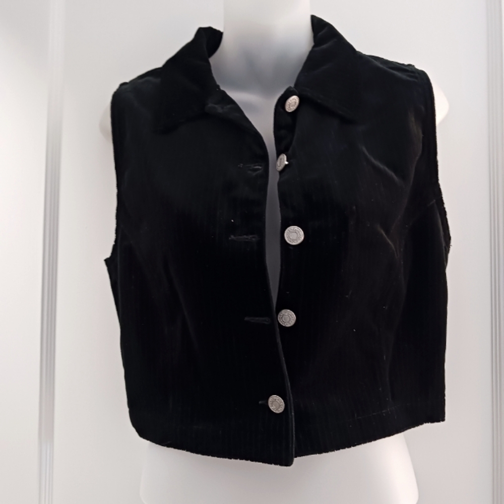 Gap women's vest.